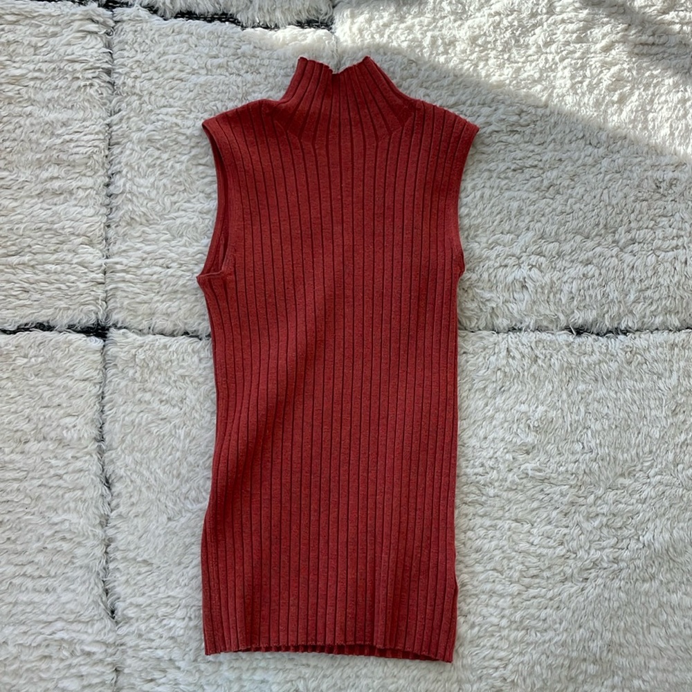 525 American Turtleneck